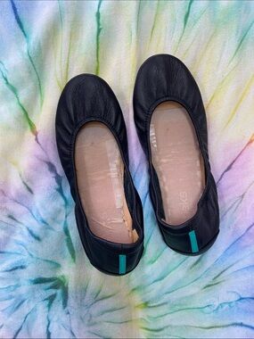 Tieks Black Leather Ballet Flats with Teal Heel Tab